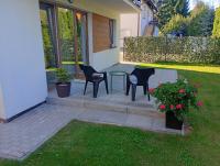 House Apartment z ogródkiem - B&B Ciechanów