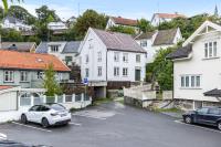 Moderne leilighet med 2 soverom - nær Arendal sentrum - B&B Arendal