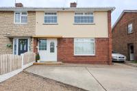 Relaxing 3-Bedroom Retreat House Free Parking 8ppl - B&B Ollerton