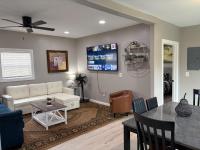 No Chores, 10min to downtown and 25min to Niagara Falls - Bed and Breakfast Buffalo