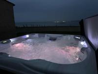 Luxury Orkney Cottage with Hot Tub - Chambres d’hôtes Rendall
