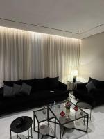 غرفة وصالة بالعقيق - Ferienwohnung Riad