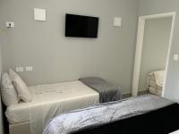 Quadruple Room with Private Bathroom