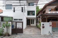 Boonrat Wanee - B&B Chiang Mai