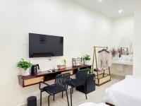 Economy Twin Room