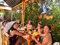 PiscinaHostal - B&B Puerto López
