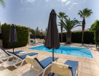 Villa Adela Coral-Bay 3B, Private Pool, Seaside - Chambres d'hôtes Pégeia