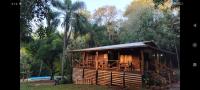 Arami Lodge - Bed and Breakfast Puerto Leoni