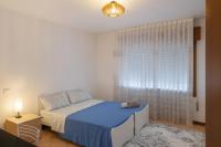 Zweibettzimmer mit eigenem Bad