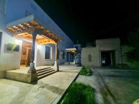 HOTEL TAGAYEV Darvozai Shayx Jalol - B&B