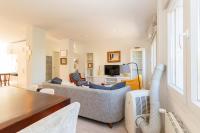 Riverside - B&B Madrid