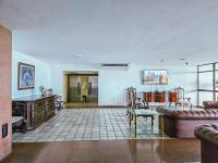 Ondina Apartamento à Beira-Mar com Piscinas e Acesso Direto à Praia - B&B Salvador