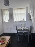 Cosy 1BR Retreat with Garden & Fast Wi-Fi - B&B Manchester