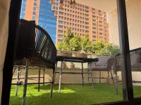 Family Sparkling 2BR Facing CityStar - B&B Il Cairo