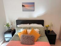 Exquisite Spacious 1 Bedroom Apartment-Colindale - Bed and Breakfast Colindale