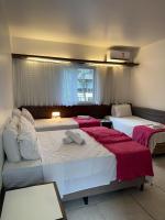 Quadruple Room with Private Bathroom