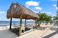 New! Key Largo Costal Villa 2 Kings Masters, Marina, Pool & Pickleball - Chambres d'hôtes Key Largo