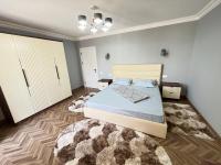 Classic One-Bedroom Apartment with King Bed