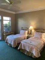 Chambre Double ou Lits Jumeaux de Luxe avec Accès Piscine