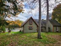 Chalet au bord de l'eau avec spa privé - Mauricie - Portneuf - Québec - Chambres d'hôtes Notre-Dame-de-Montauban