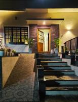 Brookside Munnar, Couples & Family Only by Munnarism - B&B Anaikal