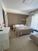 Camera Tripla Deluxe 