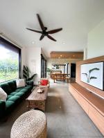 Clover Cove Villa - B&B Tabanan