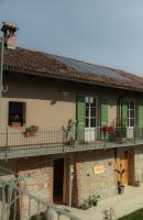 Cascina Piandamiane, Dimore di Langa - suite Elvira, country house nella natura delle Langhe - Chambres d'hôtes Rodello