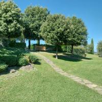 Two-Bedroom Deluxe Apartment with Garden View
