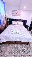 Modern Comfort Stay Near Airport - Ferienwohnung Edmonton