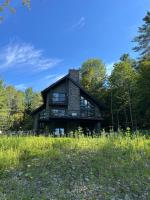 Spacious 5 bedroom Mountain Chalet with Sauna - B&B Rochester