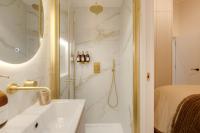 One-Bedroom Premier Apartment