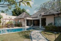 Four-Bedroom Villa with Private Pool and Garden