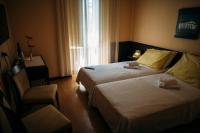 Tweepersoonskamer met 1 of 2 Bedden en Eigen Badkamer