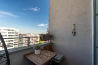 Sky View Family Apartment - Chambres d'hôtes Bratislava
