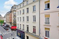 Pick A Flat's Apartements in Louvre-Rivoli - Rue du Roule - B&B Parigi