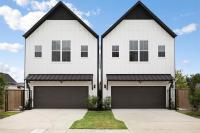 2 Luxury Homes in 1 - Walk to Nightlife & Stadiums - Chambres d’hôtes Houston