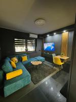 Moonlight Downtown Apartment - Ferienwohnung Skopje