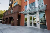 King Bed-Walk Downtown-Free Garage Parking-Laundry - Chambres d’hôtes Walnut Creek