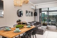 Menlyn Maine Luxury Apartments - Penthouse 1217 - B&B Pretoria