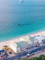 Suite 6 Mogador Residence, 2BR, brand-new, rare & luxury grand case beach - Chambres d'hôtes Grand-Case