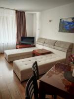 Studio with Mountain View