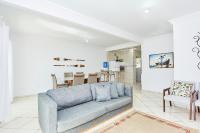 843 Residencial Solar das Bromélias 350 M da Praia Bombinhas - Centro - Chambres d’hôtes Bombinhas