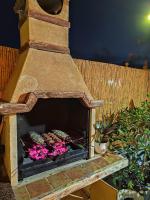 SeaBreeze Bungalow & BBQ & Terrace - Chambres d'hôtes Santa Pola