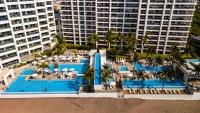 Beachfront 2BR Condo - Resort Pools & Scenic Balcony Views - B&B Puerto Vallarta