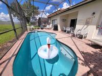 Dream Villa - New 4BR/3BA - 6 Miles From Disney - B&B Orlando