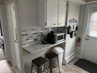 Gem 1 Downtown Willoughby Historic District - Ferienwohnung Willoughby