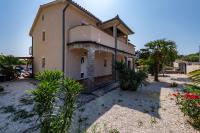 Villa Kiko, a private oasis in Labin - B&B Vinež