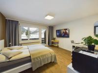 Panorama hideaway apartment near Zermatt with parking! - Chambres d’hôtes Täsch