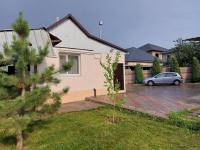 Cozy two bedroom house! - B&B Biskek